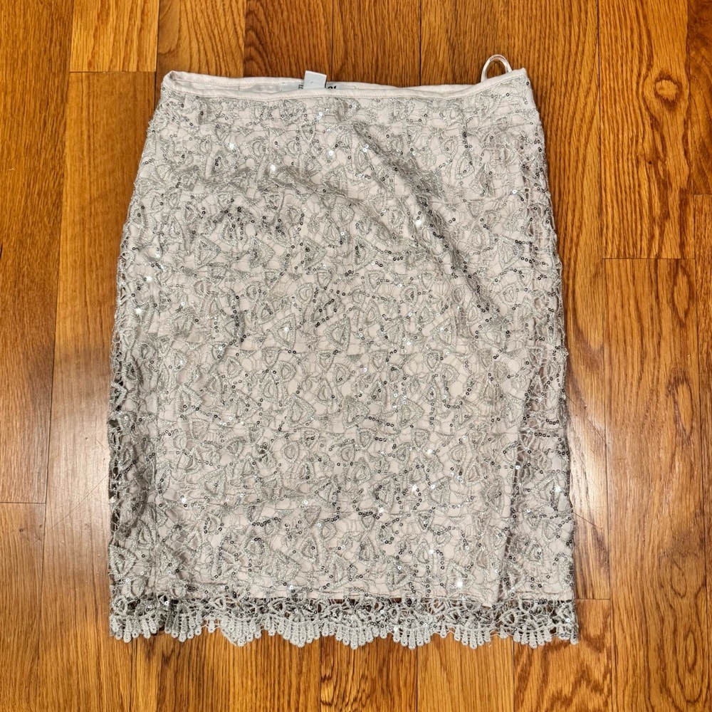 Forever 21 F21 Cream Silver Sequin Lace Overlay Mini Skirt Small S